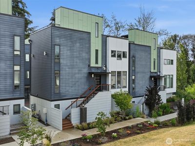 1427 136th Court NE
