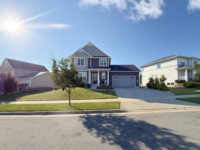 943 Silver Ripple Way