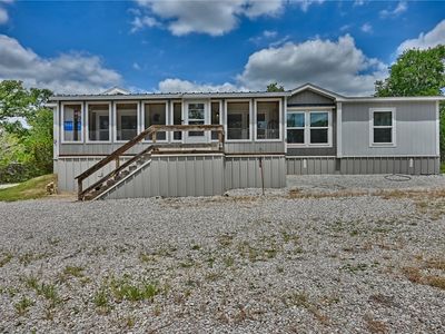 120 Cowboys Dr