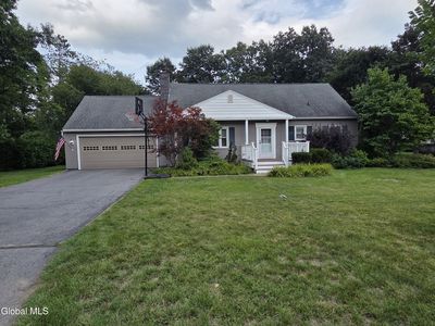 17 Sherwood Drive