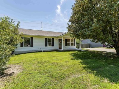 220 Brookmont Dr