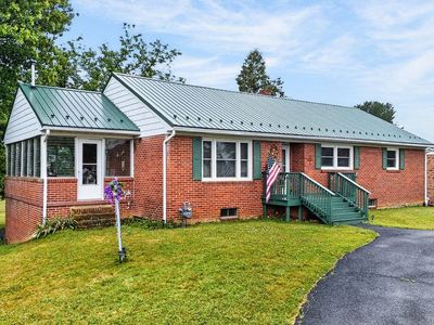 164 Tinkling Spring Rd