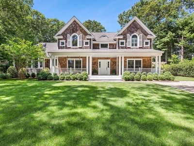 34 Settlers Landing Ln