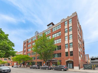 812 W Van Buren St APT 3C