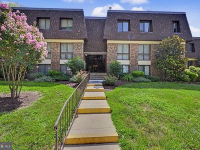 5240 W Running Brook Rd Unit 302