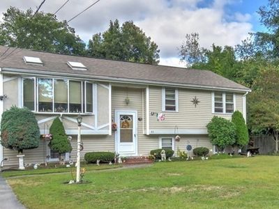 85 Hubbard Ave