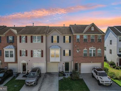 516 Boxwood Ln