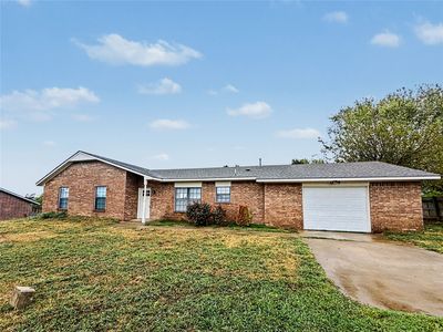 18333 Hilltop Cir