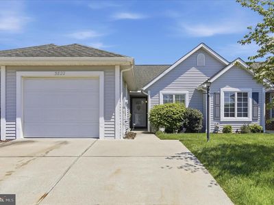 Property at 3822 Farmstead Dr, Fayetteville, PA