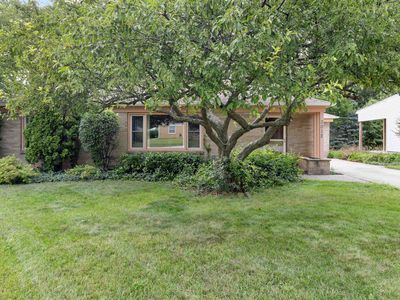 3012 Burrmont Rd