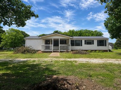 724 E Victor Hill Rd