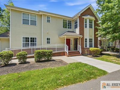 26 Forest Dr