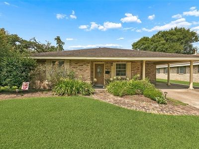 44 Marie Dr