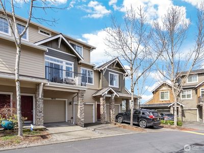 1913 16th Lane NE UNIT 1913