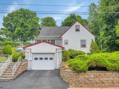 Property at 20 Koclas Dr, Netcong, NJ