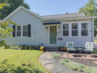 105 S Fairlawn Ave