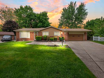 11971 Fairview Dr