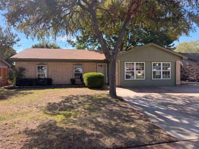 529 Edwards Dr