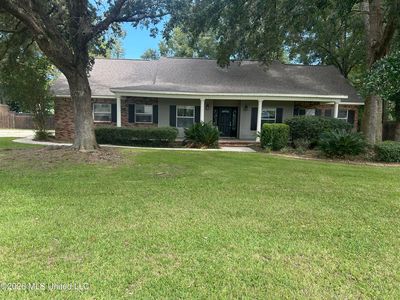 9248 Taylor Dr