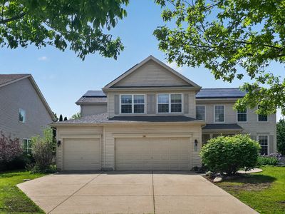 785 Barclay Dr