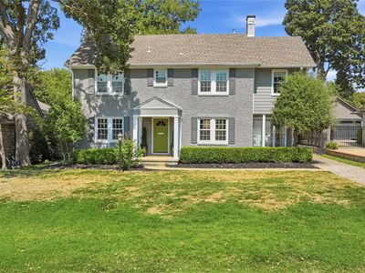 2135 E 25th Pl
