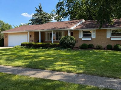 Property at 520 Berkshire Cir, Englewood, OH