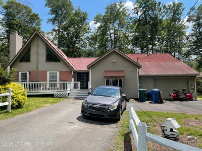 8051 Possum Ct
