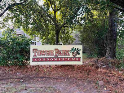 6 Towne Park Ct APT 3
