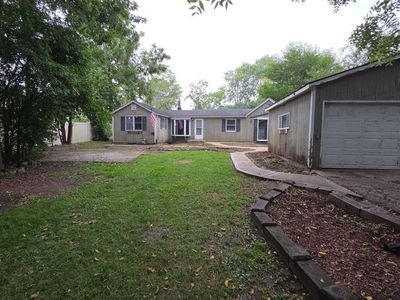 Property at 108 Ridgeland Ave, West Chicago, IL