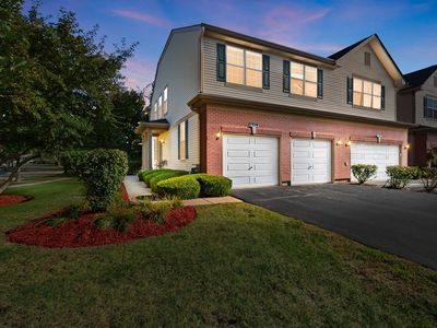 1319 W Crane View Ct