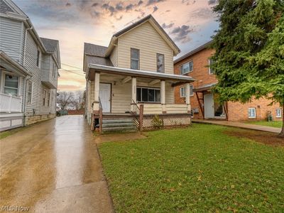 2809 Archwood Ave