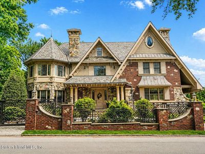 125 Benedict Rd