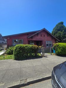 2416 Union St