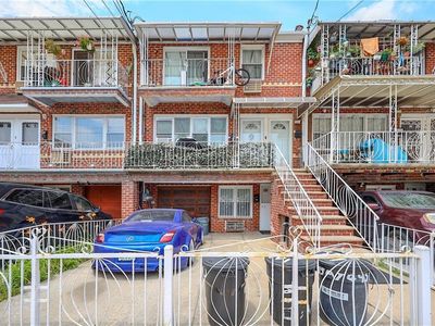 140 Bay 49 St