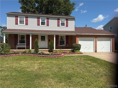 64 Robin Hill Dr