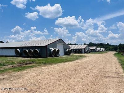 1097 Montgomery Rd SW