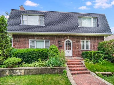 Property at 12 Elmore St, Park Ridge, IL