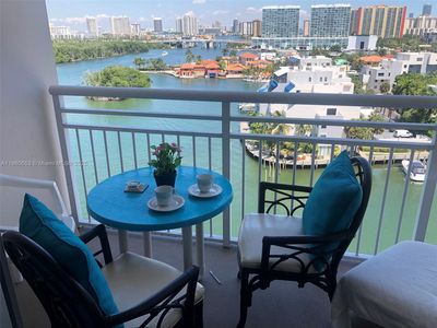 400 Kings Point Dr APT 1112