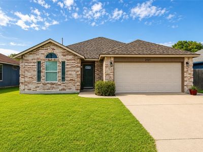 2561 Raintree Trl