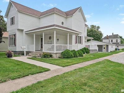 Property at 503 E Pine St, Mason City, IL