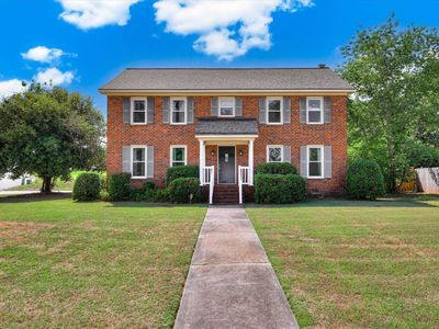 449 Parliament Road