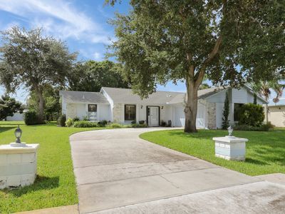 1612 SE Grapeland Avenue