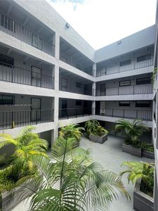 777 SW 9th Ave APT 314