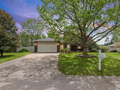 11 Cottonwood Glen Dr