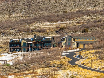 355 N Greenerhills Ln