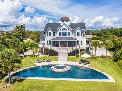 506 E Windward Landing Place