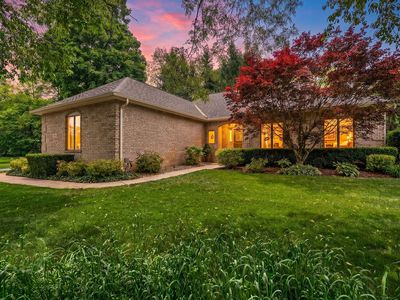 246 White Thorne Ln