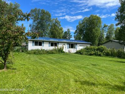 328 W Riverview Ave