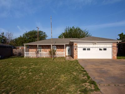 7615 Bluebonnet Dr