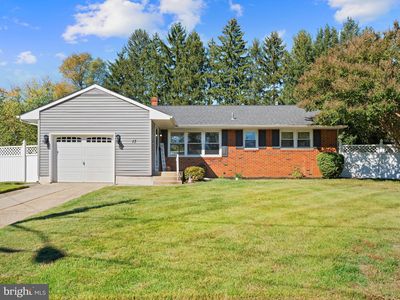 Property at 13 Malibu Dr, Magnolia, NJ